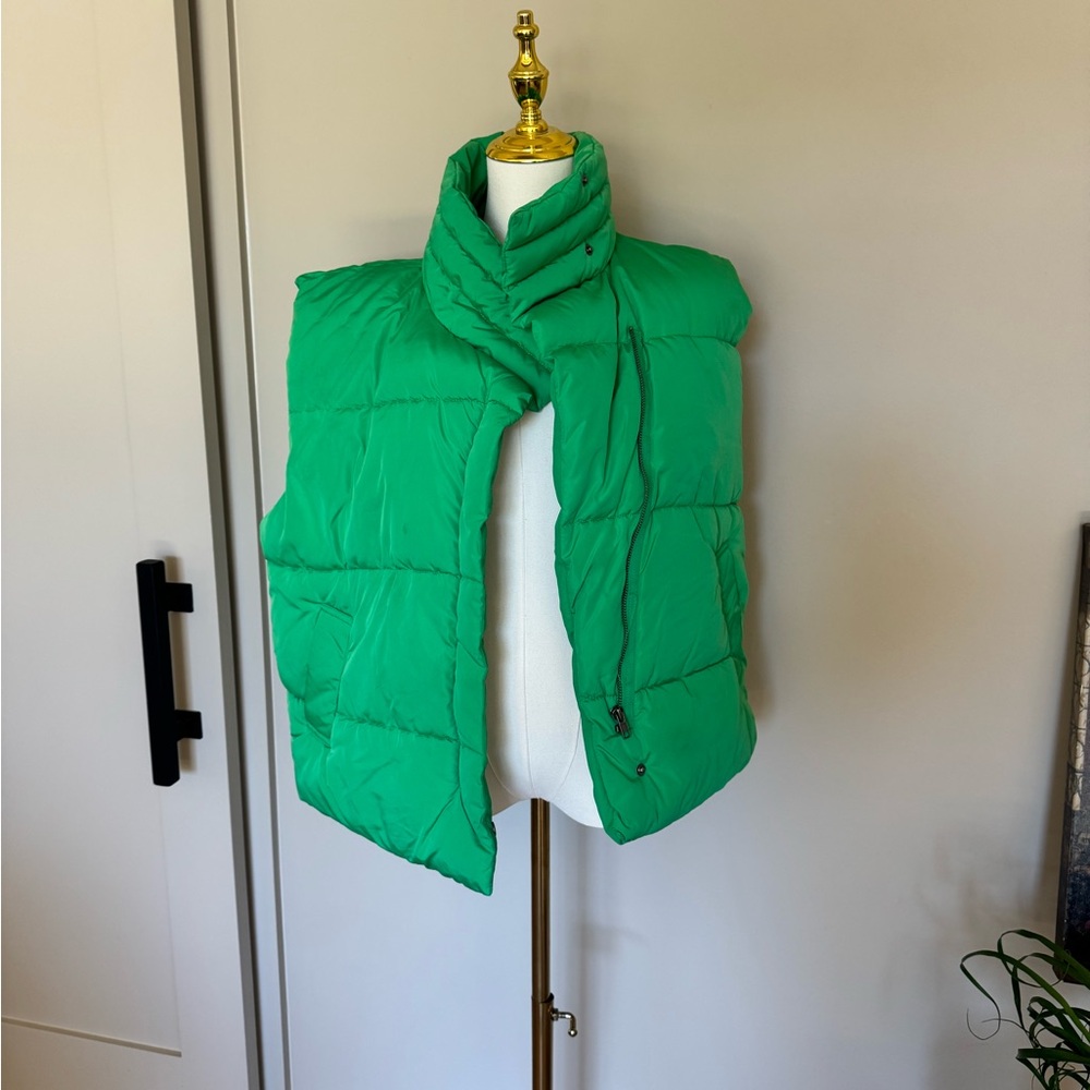 BDG Vibrant Green Quilted Vest